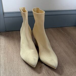 Elegant Cream Women's Ankle Boots